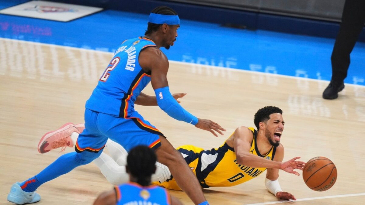 Tyrese Haliburton in pain after tearing his Achilles