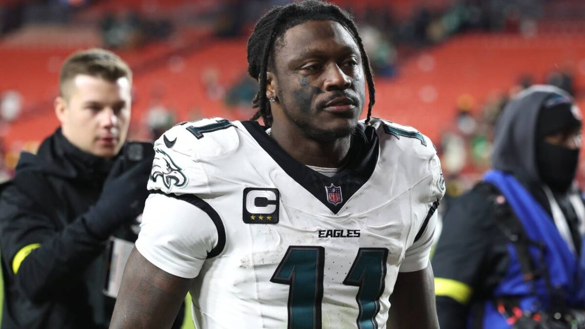 Eagles Handing Dontayvion Wicks $12.5 Million Contract After Trade with Packers Draws Mixed Opinions - "Preparing for Life Without AJ Brown" 1 AJ Brown might be finally on his way out of the Eagles