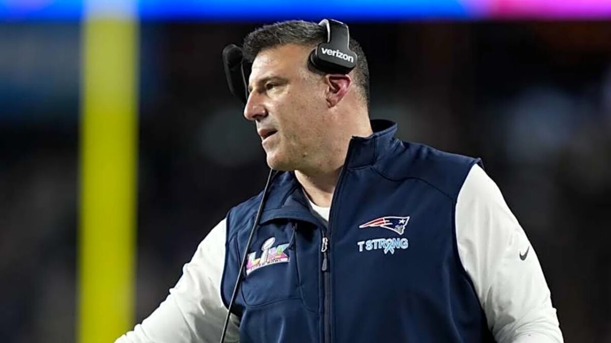 Patriots GM Eliot Wolf Handles Mike Vrabel Question in the Best Way Possible Amid Dianna Russini Controversy