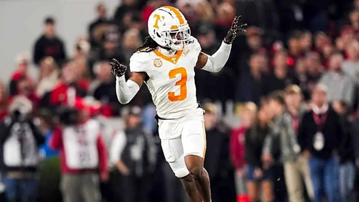 Predicting the Top 10 Picks of the 2026 NFL Draft