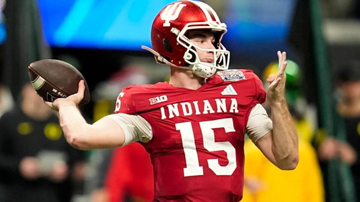 Predicting the Top 10 Picks of the 2026 NFL Draft
