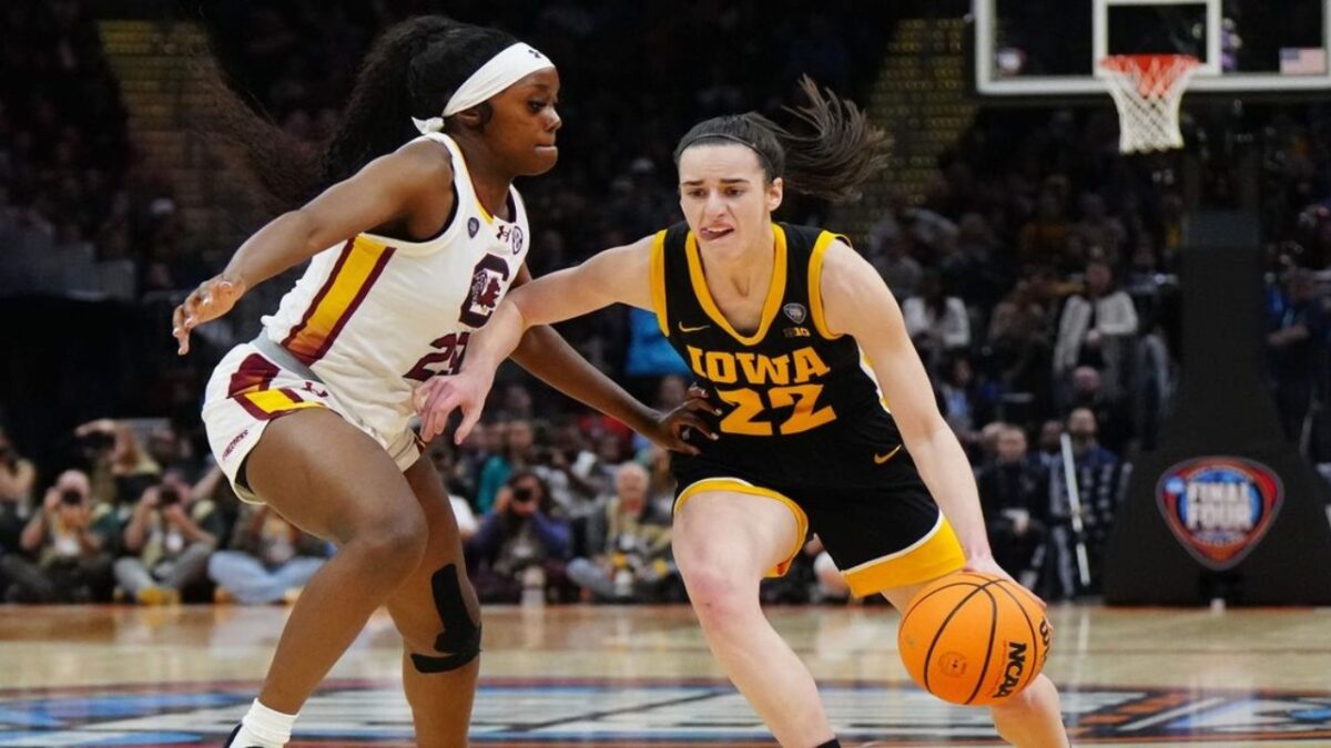 Raven Johnson is learning from former rival Caitlin Clark