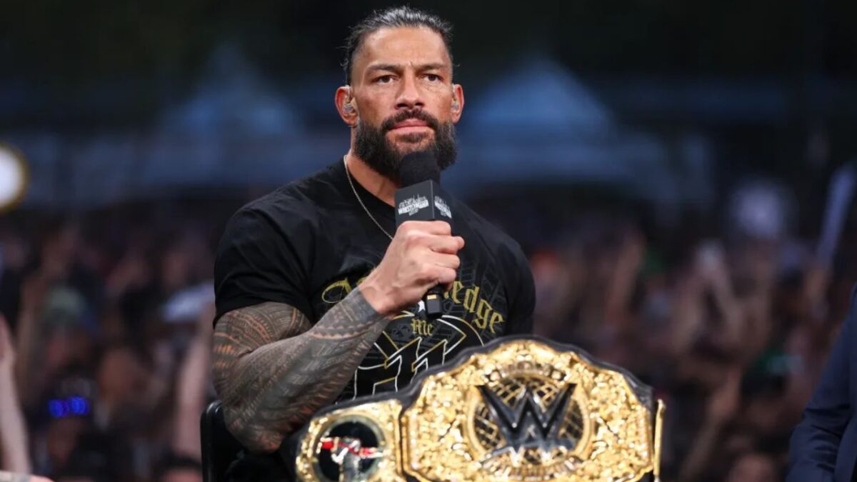 Roman Reigns Accepts Seth Rollins' SummerSlam Challenge on Raw 1 Roman Reigns