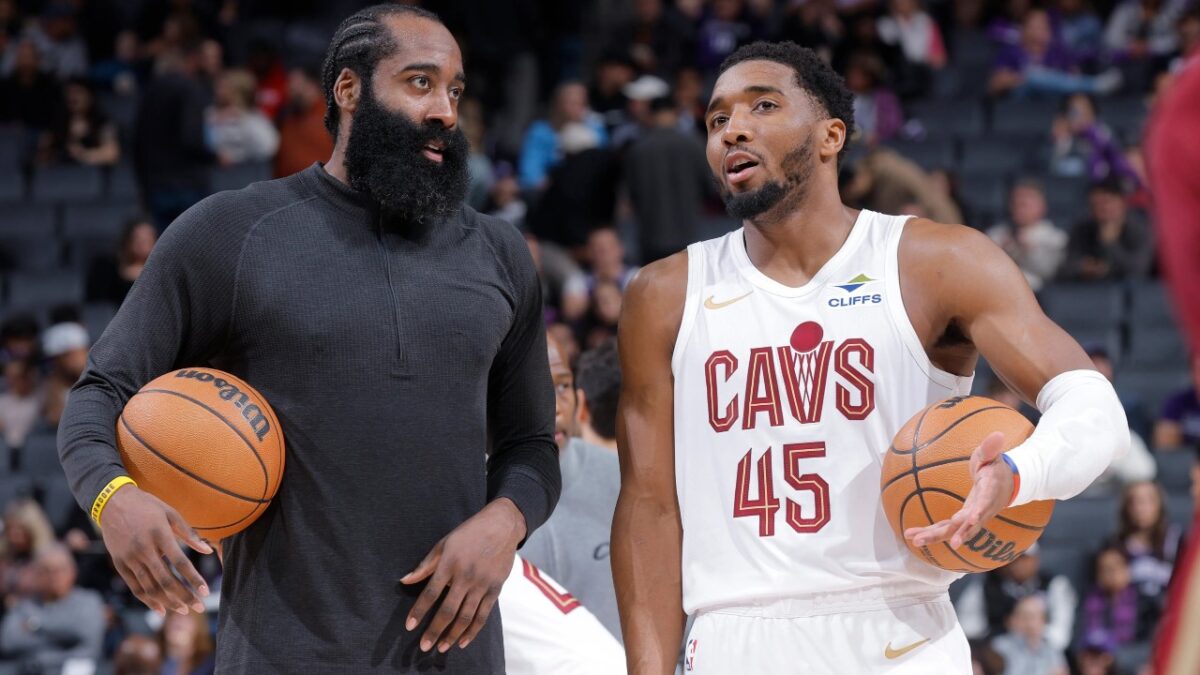 Udonis Haslem Cooks James Harden For Terrible Turnovers Despite 17-Year Playoff Run 1 James Harden and Donovan Mitchell
