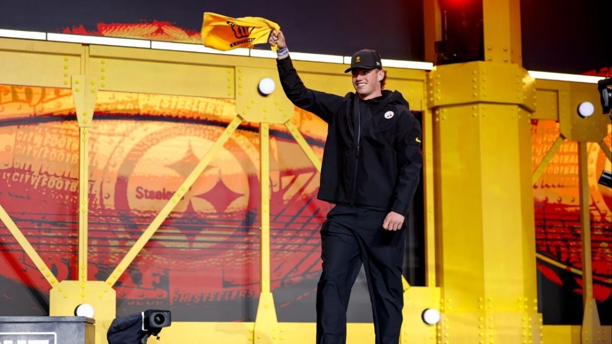Colin Cowherd Defends Aaron Rodgers’ Push for Bigger Steelers Deal 1 The Pittsburgh Steelers drafted Drew Allar from Penn State in the third round as the 79th overall pick (Image via Getty Images)