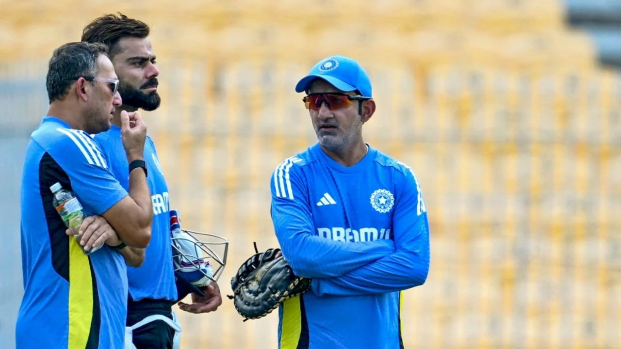 Virat Kohli Indirectly Blames Gautam Gambhir, Indian Team Management for Early Test Retirement