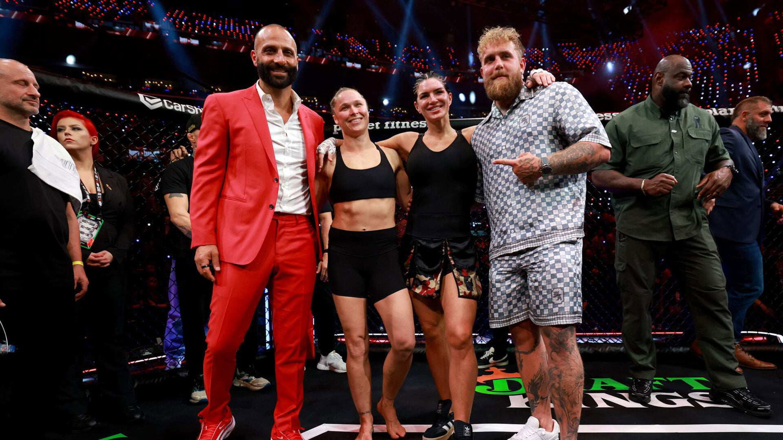 Ronda Rousey vs Gina Carano Pulls 17 Million Viewers; Struggles in Ticketing Department