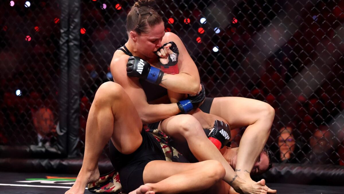 Ronda Rousey vs Gina Carano Pulls 17 Million Viewers; Struggles in Ticketing Department 1 Ronda Rousey submits Gina Carano in 17 seconds