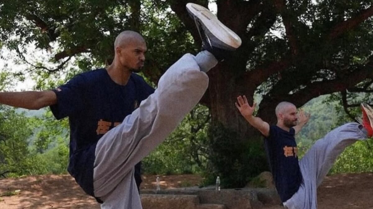 Victor Wembanyama Reaching Michael Jordan’s Level Will End Rivals’ Title Dreams, Say Analysts 1 Victor Wembanyama training in China
