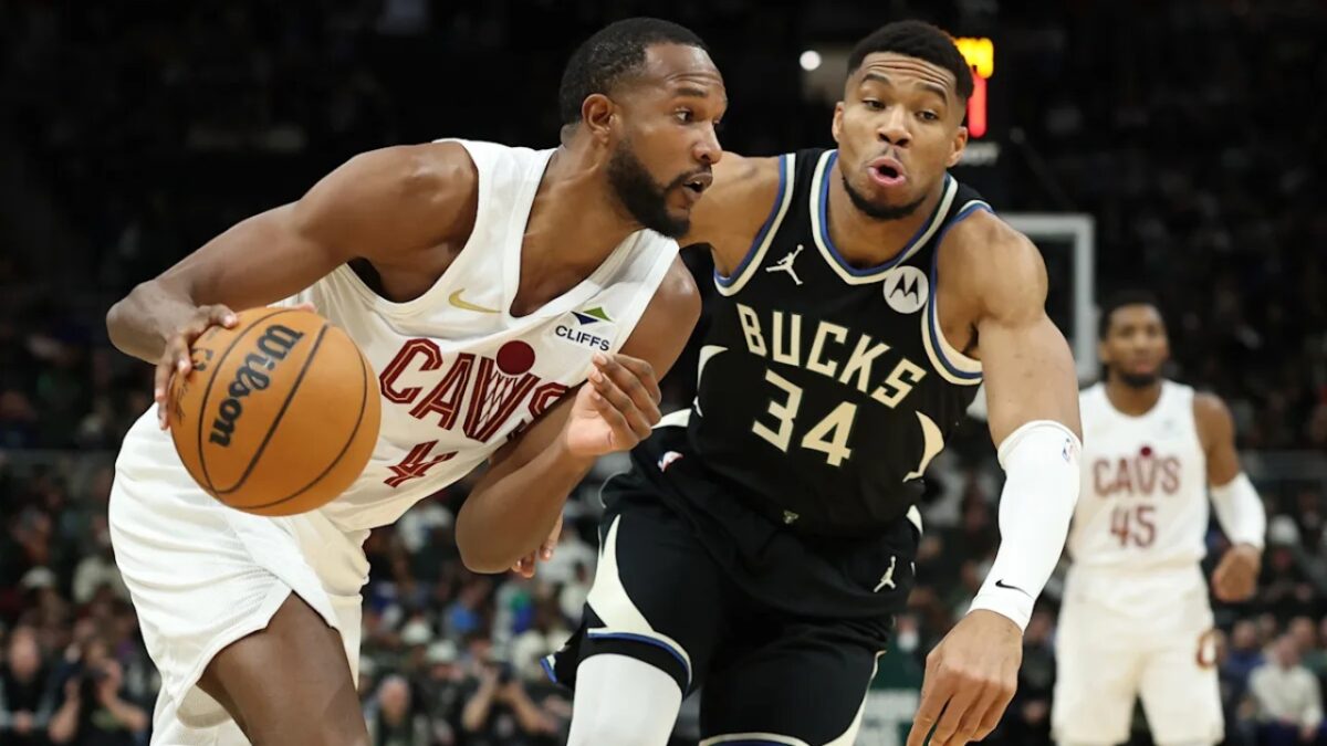 Cavs Retaining Kenny Atkinson After 0-4 Sweep Baffles Fans - "Back-to-Back Analytical NBA Titles" 1 Evan Mobley for Giannis Antetokounmpo could vault Cavs