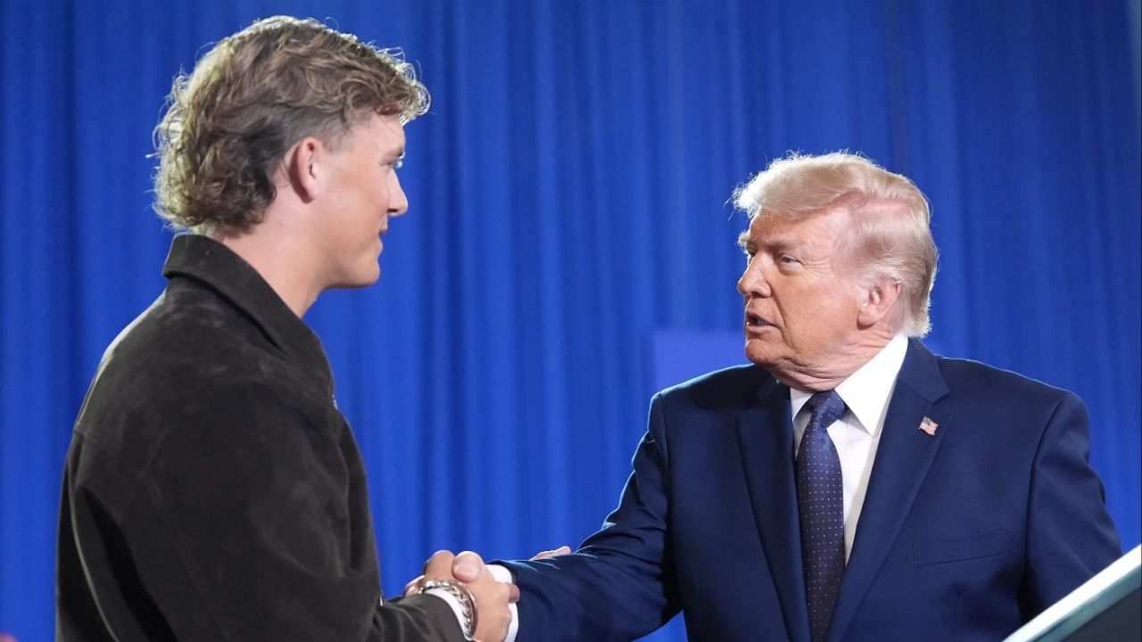 Giants Fans Threaten Boycott Following Jaxson Dart's Controversial Appearance With Donald Trump