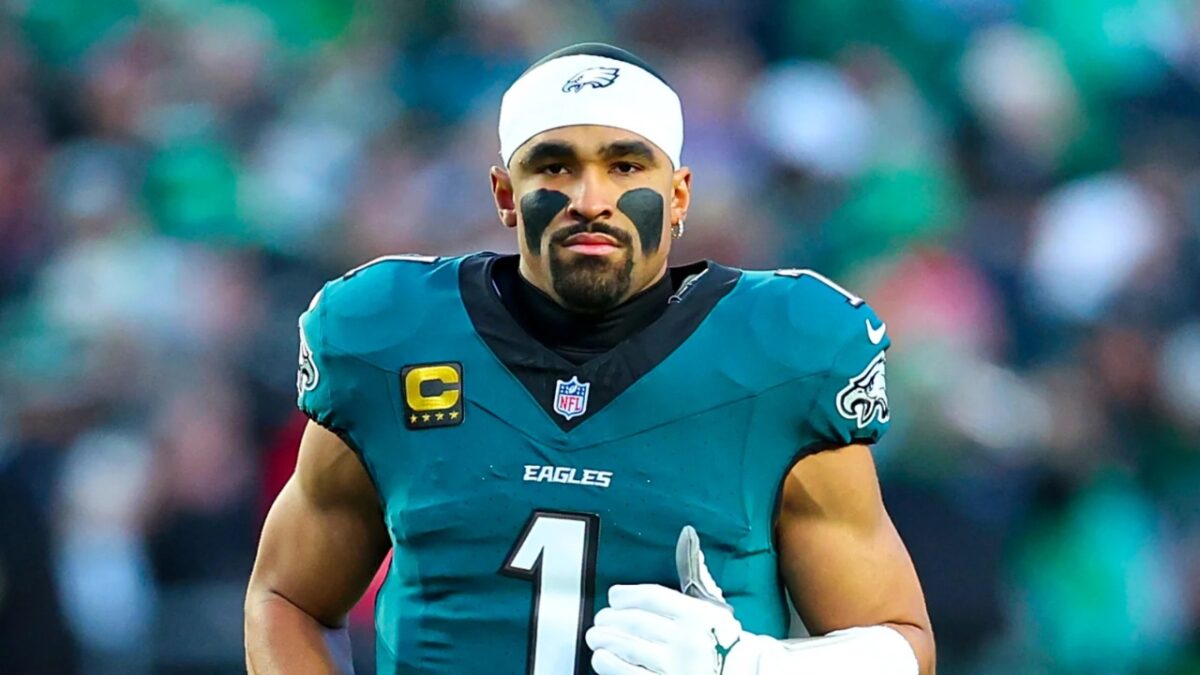 Jalen Hurts Chooses to be Diplomatic While Addressing AJ Brown Rift Tumors 1 Jalen Hurts Chooses to be Diplomatic While Addressing AJ Brown Rift Tumors