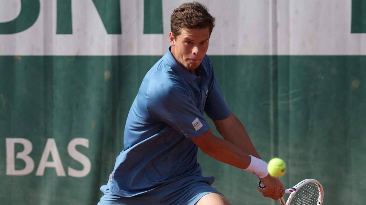 Fans Think Alexander Blockx was Forced to Edit Post Blaming Roland Garros After Injuring Ankle on Tarpaulin - "That’s Insane" 2 Alexander Blockx