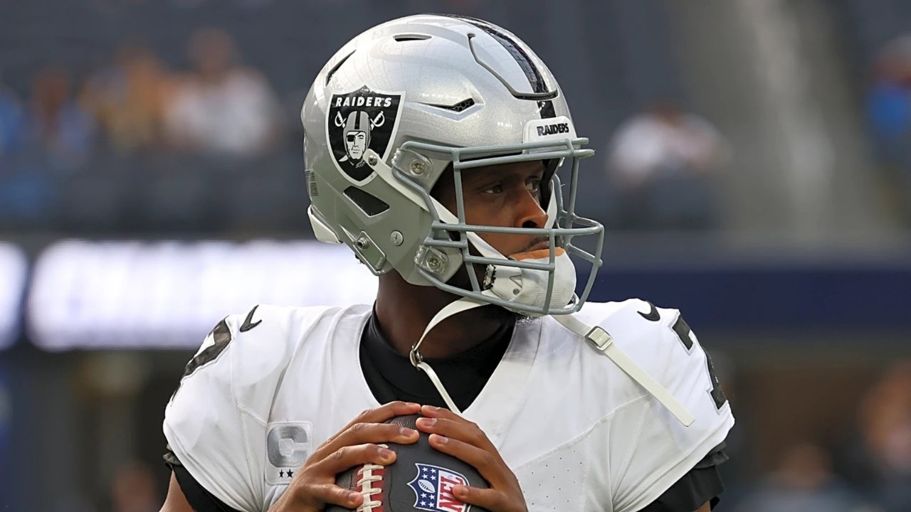 Geno Smith Calls Jets Return a ‘Superhero Movie' Opportunity