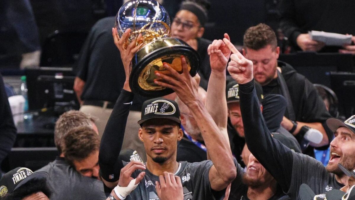 Kevin Garnett Calling Out Victor Wembanyama For Being 'Too Emotional' Irks Fans - "He's Outta Line Here" 1 Victor Wembanyama with the West Finals trophy