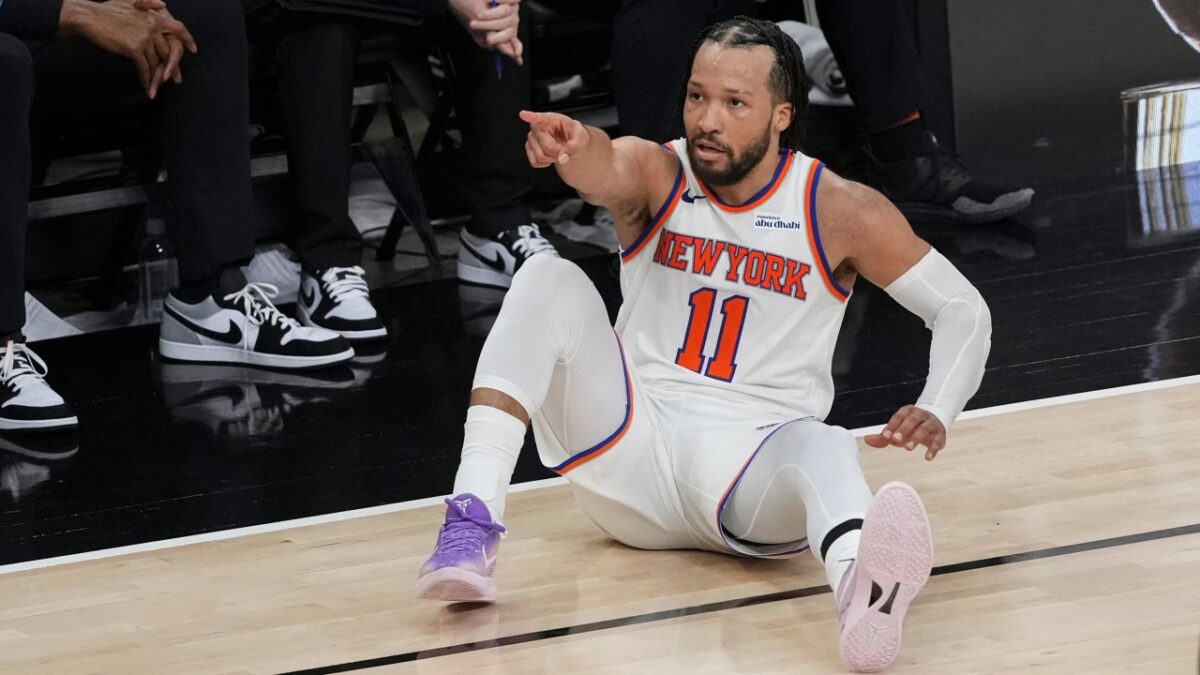 Charles Barkley Seemed Frustrated After Seeing Sydney Sweeney Rooting For Knicks in NBA Finals 1 Jalen Brunson was exceptional in Game 1