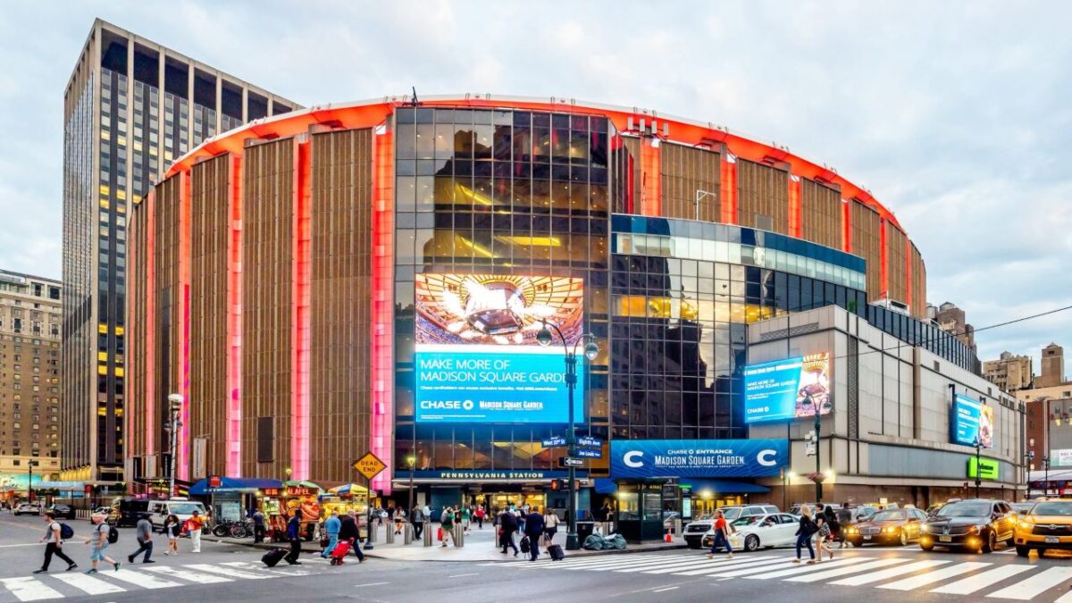 Taylor Swift & Travis Kelce Choosing Madison Square Garden for July 3rd Wedding Leaves Fans Confused - "Very Unromantic and Staged" 1 Expect tight security at Madison Square Garden on July 3rd
