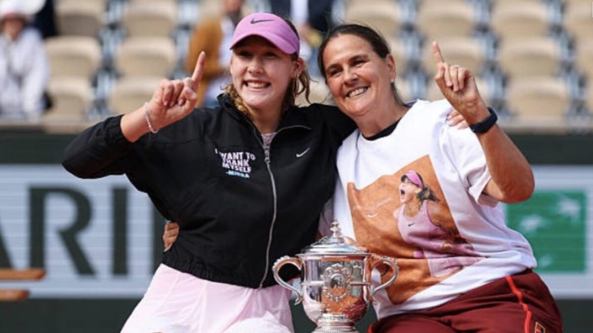 French Open champion Mirra Andreeva Excited to Finally Get the Attention of the Tennis World 1 Mirra Andreeva and Conchita Martinez (via X/Tennis Channel)