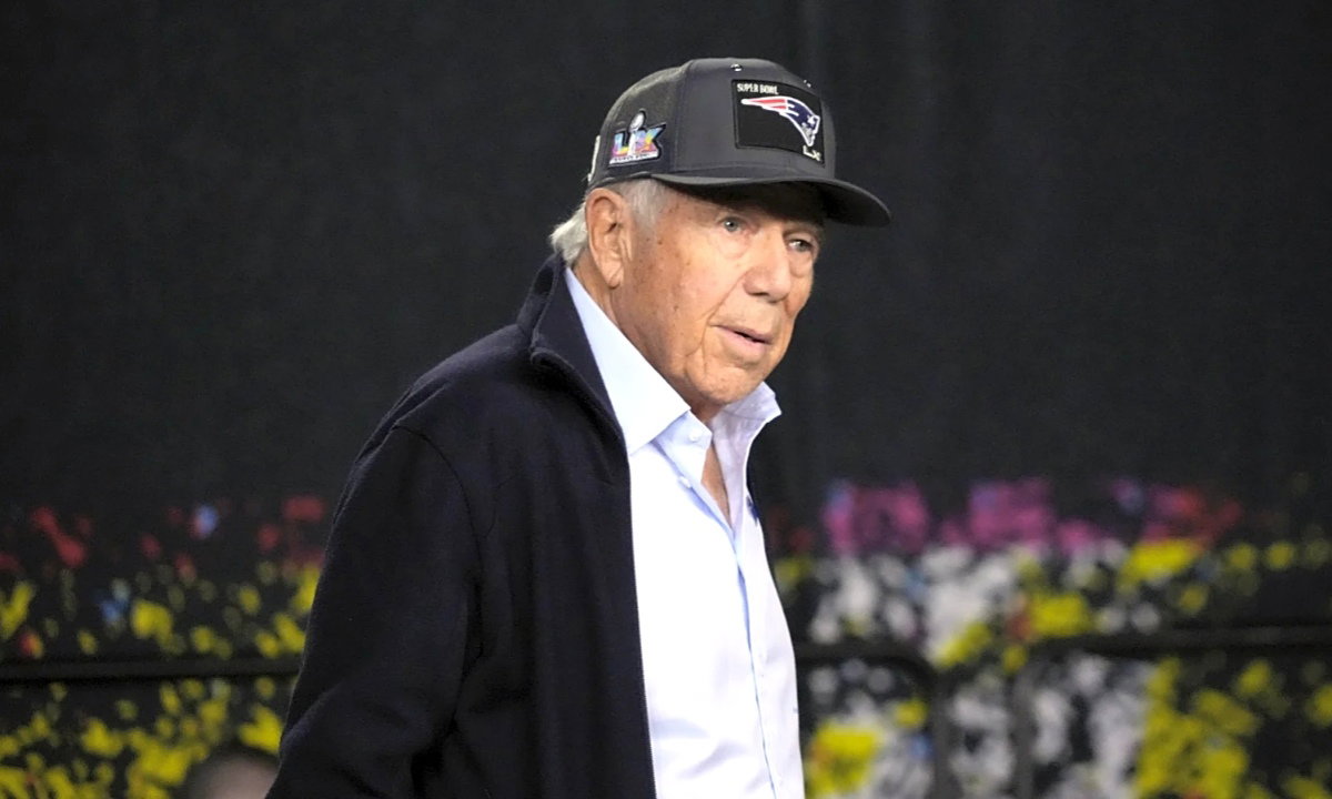 NFL Analyst Makes Bold Claim After Robert Kraft's MSG Appearance For NBA Finals 1 NFL Analyst Makes Bold Claim After Robert Kraft's MSG Appearance For NBA Finals