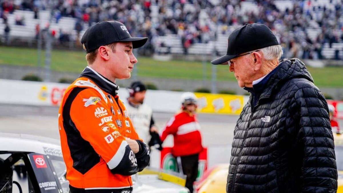 Christopher Bell To Race At Pocono Despite Wrist Injury After Chase christopher-bell-to-race-at-pocono-despite-wrist-injury-after-chase