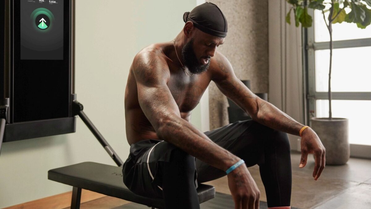 'TIME100 Athlete of the Century' LeBron James Makes His GOAT Stance Clear: "I'm Not Taking Nobody Over Me" 1 LeBron James will play until he falls out of love for the game