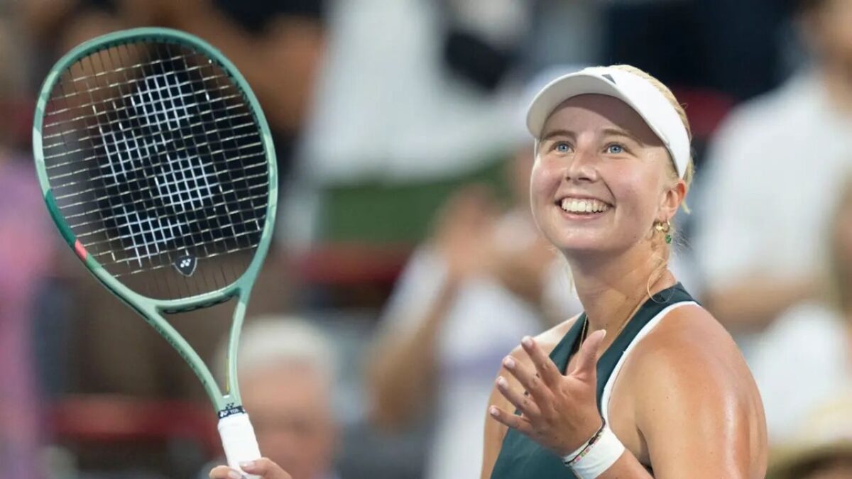 Clara Tauson Shares 'Brutal' Reality of Life as Tennis Player: "Social Media Makes Everything Seem Glamorous" 1 Clara Tauson