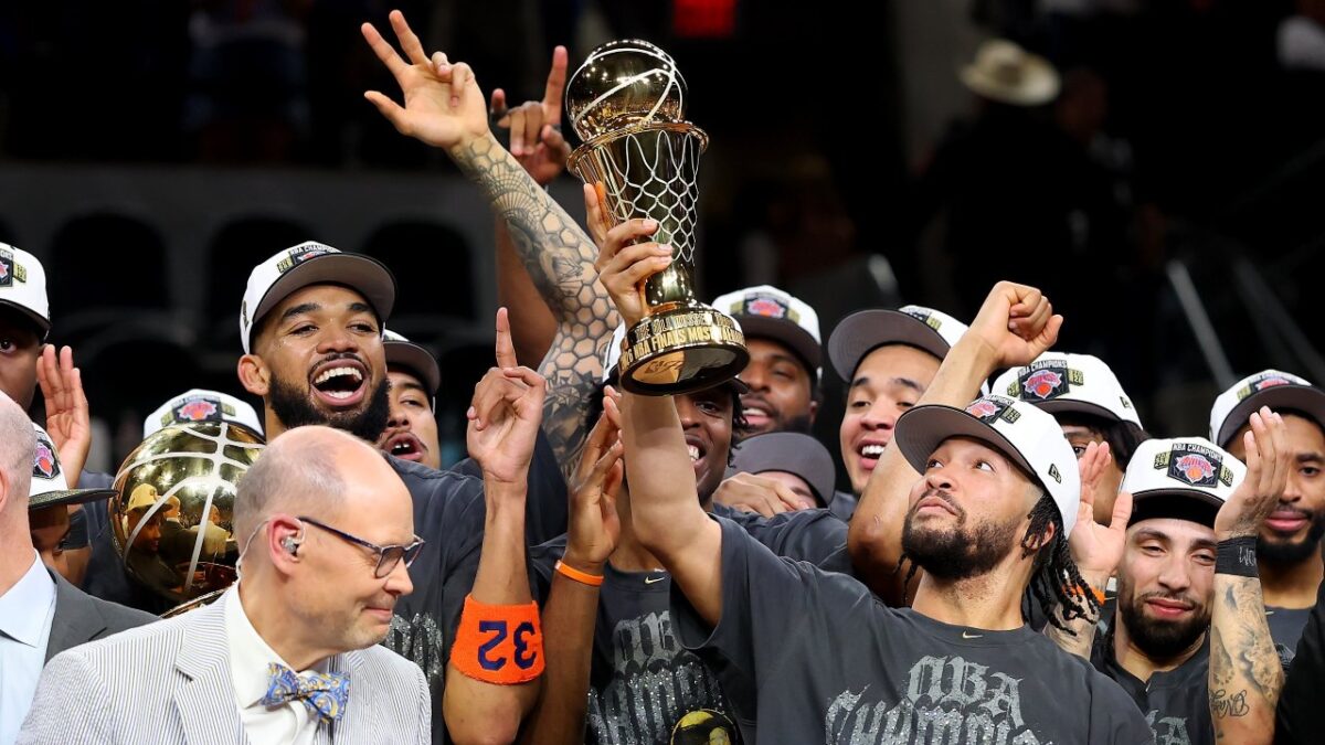 Jalen Brunson Has Overtaken Shai Gilgeous-Alexander as NBA's Best Player, Says Skip Bayless 1 Jalen Brunson deservedly won the Finals MVP award