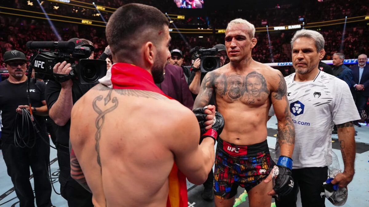 Charles Oliveira Offers to Put BMF Belt on the Line as He Eyes Title Rematch Against Justin Gaethje 1 Ilia Topuria, Charles Oliveira
