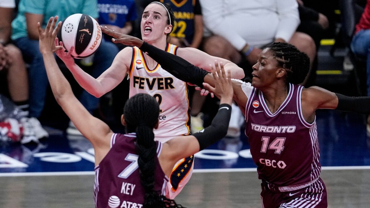 Caitlin Clark Gives Out Obvious Clues About Upcoming Caitlin 1 Signature Shoe 1 Caitlin Clark playing against the Tempo