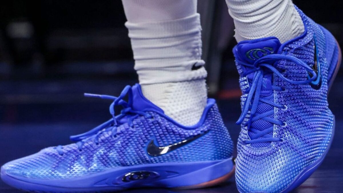 Signature Sneaker Duel: Caitlin Clark’s Caitlin 1s vs. Angel Reese’s AR1s Set Stage Ahead of Fever–Dream Game 1 Caitlin 1s debut in her favorite blue
