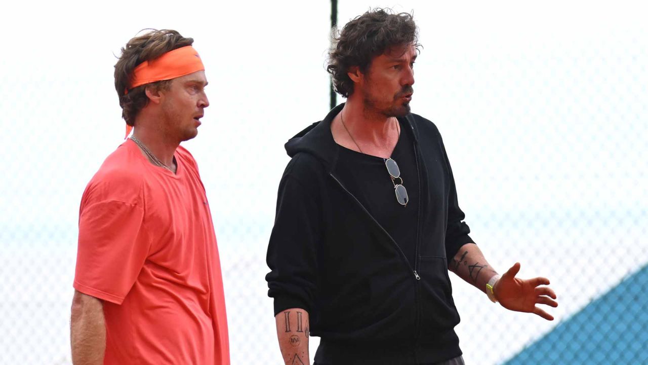Coach Marat Safin Reveals What’s Stopping Andrey Rublev from Reaching Full Potential: “He Lacks Belief in Himself”