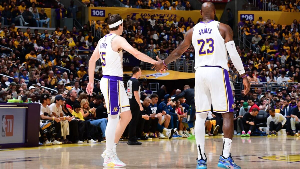 Austin Reaves Securing Record $185 Million Undrafted Payday Draws Applause - "Salute That Boy" 1 Lakers stars Austin Reaves and LeBron James