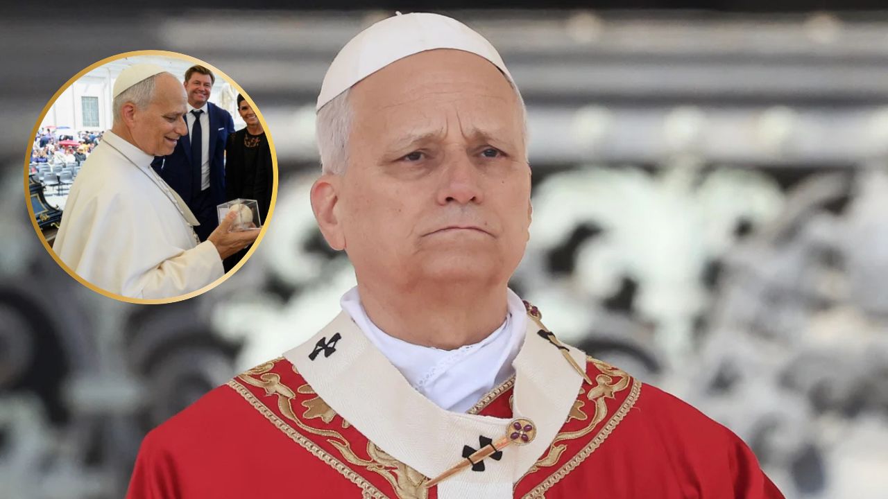 Pope Leo XIV Receives 2005 World Series Baseball As Gift From Ex-White Sox Star