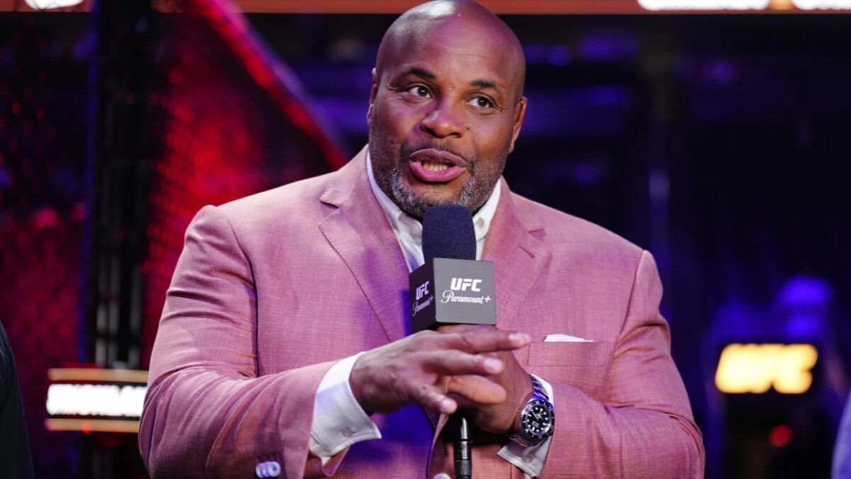 "Have Some Empathy" - Daniel Cormier Rallies Behind Dustin Poirier After Shocking Drunk Incident 1 Daniel Cormier