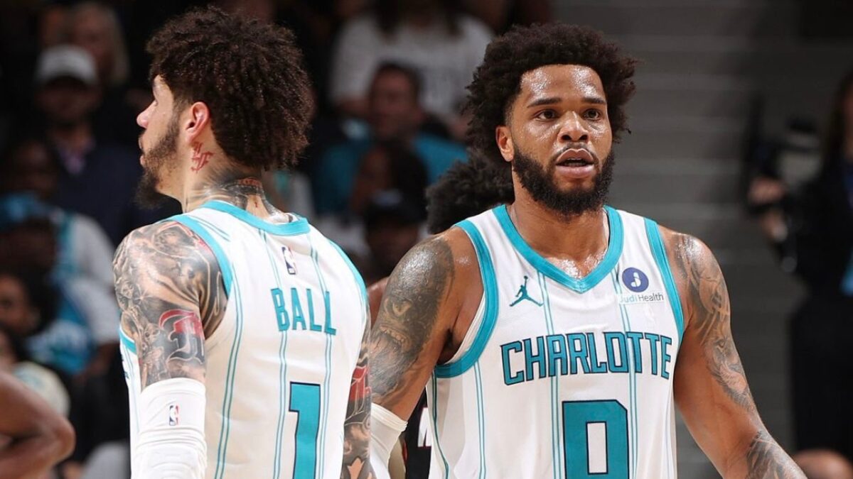 Hornets Sending Miles Bridges 2 Days After LaMelo Ball Trade Baffles Fans - "Not Exactly Sure What Charlotte is Doing" 1 Hornets aced both LaMelo Ball and Miles Bridges trades