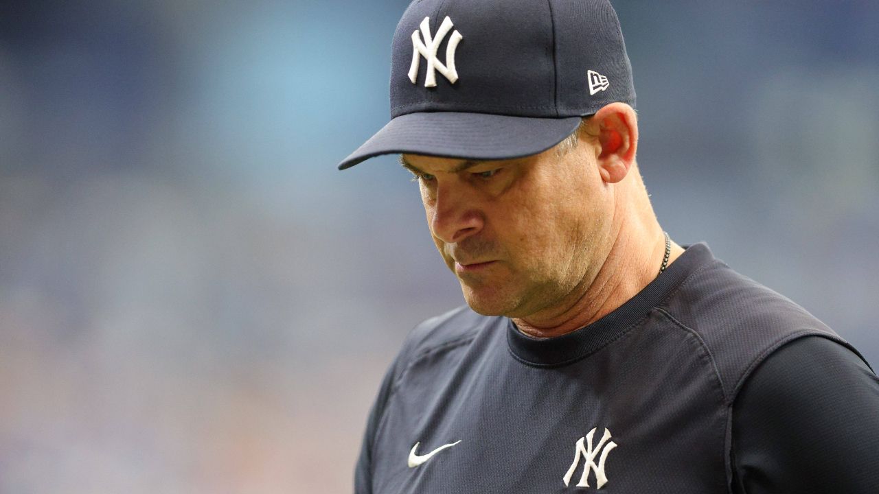 Yankees Fans BLAST Aaron Boone as Team Loses 7th Consecutive Game: “Can Never Right the Ship”