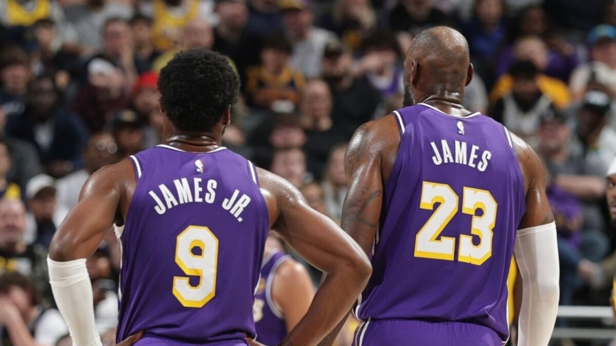 Cavs Saving Bronny James a Spot if Father LeBron James Signs Leaves Fans Confused - "This is so Embarrassing" 1 The James' in Cleveland would be marketing genius