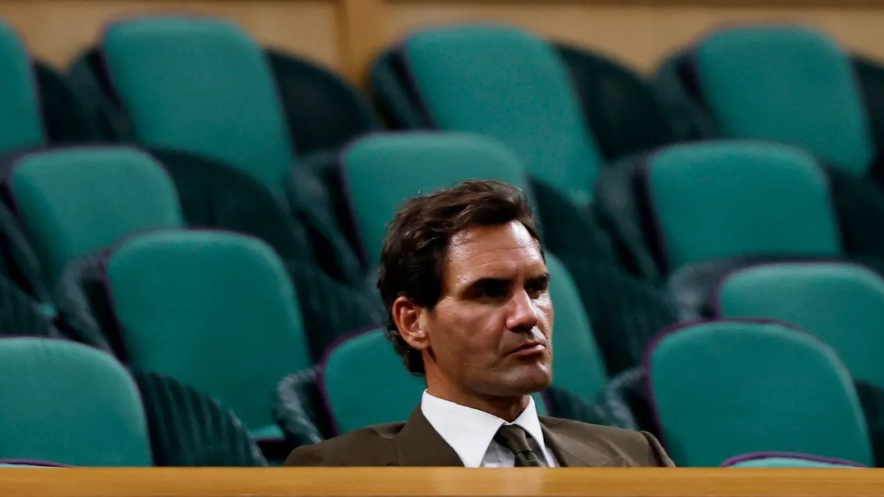 Roger Federer Sits All Alone at Wimbledon Royal Box As Celebrities Leave Court