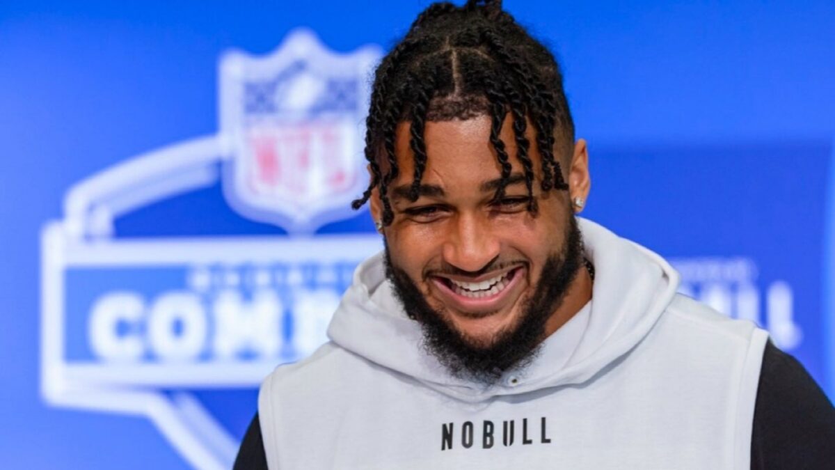Marshawn Kneeland Being Posthumously Diagnosed with CTE Upsets Fans - "This Hits Even Harder Now" 1 Marshawn Kneeland was a jovial person