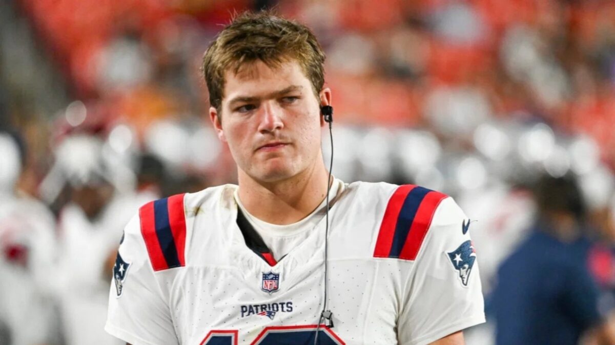 Drake Maye Already Building Chemistry with AJ Brown Ahead of Patriots Camp 1 Drake Maye Already Building Chemistry with AJ Brown Ahead of Patriots Camp