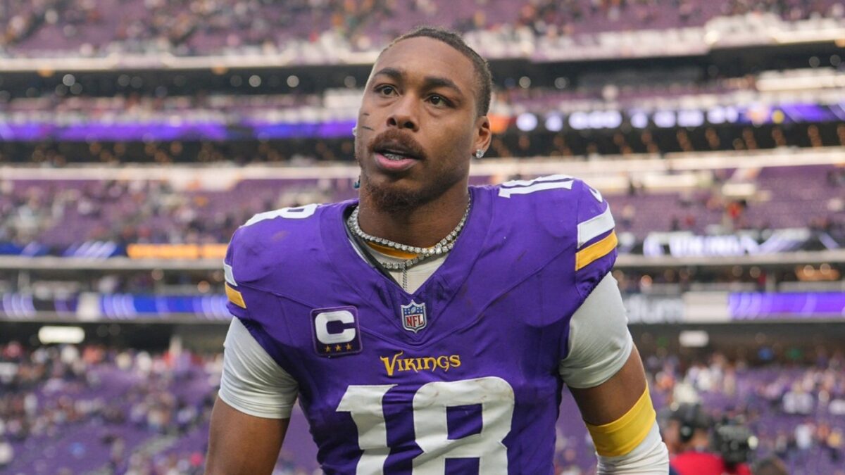 Joe Burrow Recalls How Justin Jefferson Didn't Talk to Him For Almost 2 Weeks After Not Getting a Touchdown in 2 Straight Games 1 Joe Burrow Recalls How Justin Jefferson Didn't Talk to Him For Almost 2 Weeks After Not Getting a Touchdown in 2 Straight Games