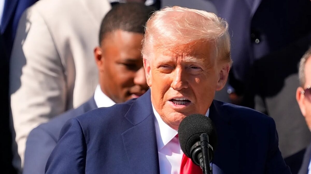 Donald Trump Hijacks Spain's World Cup Trophy Celebration by Refusing to Leave the Stage, Ignores the FIFA President Too 1 Donald Trump Hijacks Spain's World Cup Trophy Celebration by Refusing to Leave the Stage, Ignores the FIFA President Too