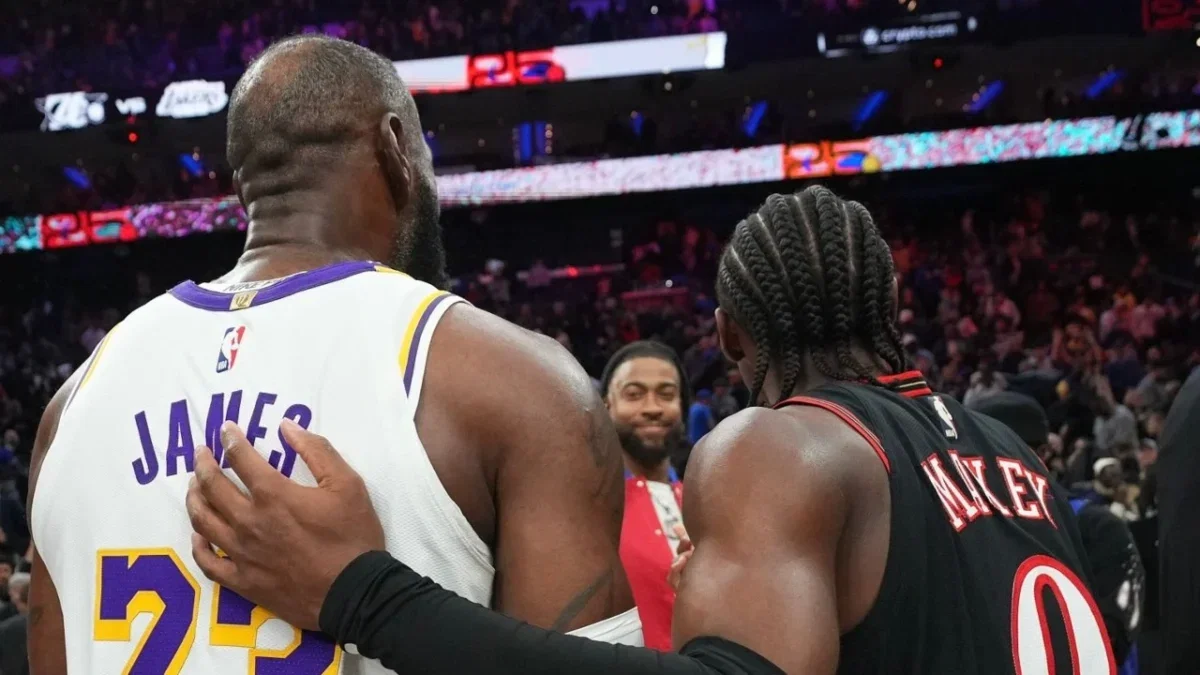 Facing Backlash From LeBron James' Fans Forces Tony Allen to Retreat: "I Don't Want No Smoke" 1 LeBron James and Tyrese Maxey
