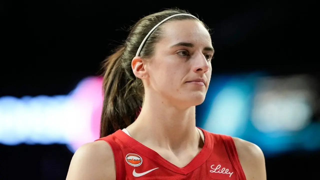 Caitlin Clark Choking on 2 Free Throws & OT Turnover Hands Aces Win Against Fever