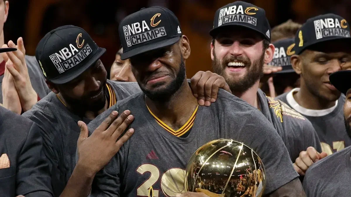 Kevin Love Wanting Reunion With LeBron James at 76ers Draws Mixed Reactions - "Please God No" 1 James & Love after winning the 2016 championship