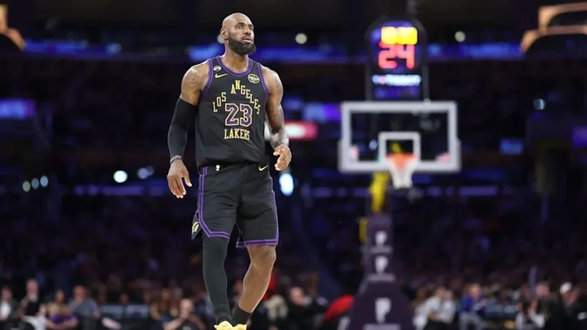 Shaquille O'Neal Doesn't Think LeBron James Will Be Remembered As a Lakers Great 1 LeBron James