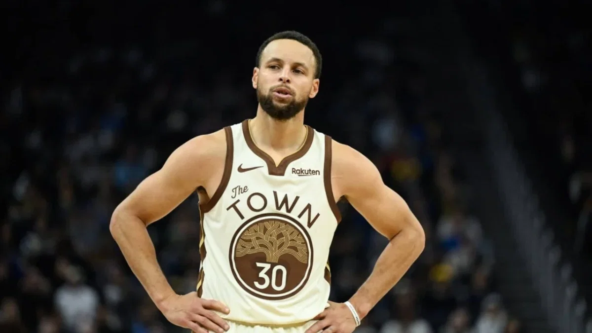 Warriors GM Labels Stephen Curry the Best Franchise Cornerstone in History After $116 Million Extension 1 Stephen Curry