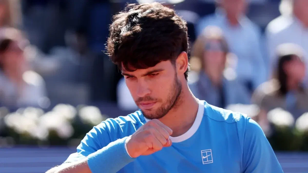 Italian Tennis Doctor Claims Carlos Alcaraz Could Be Experiencing 'a Form of Depression' Amid Injury Hiatus 1 Carlos Alcaraz (2)
