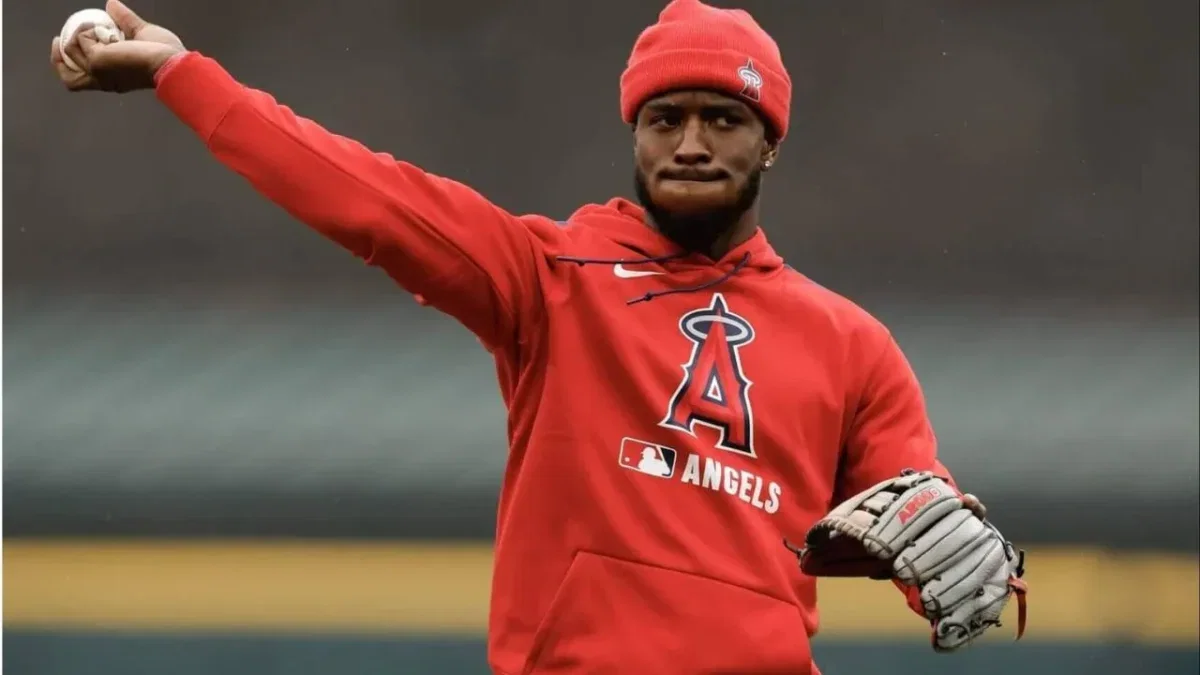 Ex-White Sox Star Tim Anderson Stuns Fans With Retirement Announcement: "One of the Wildest Fall Offs" 1 Tim Anderson