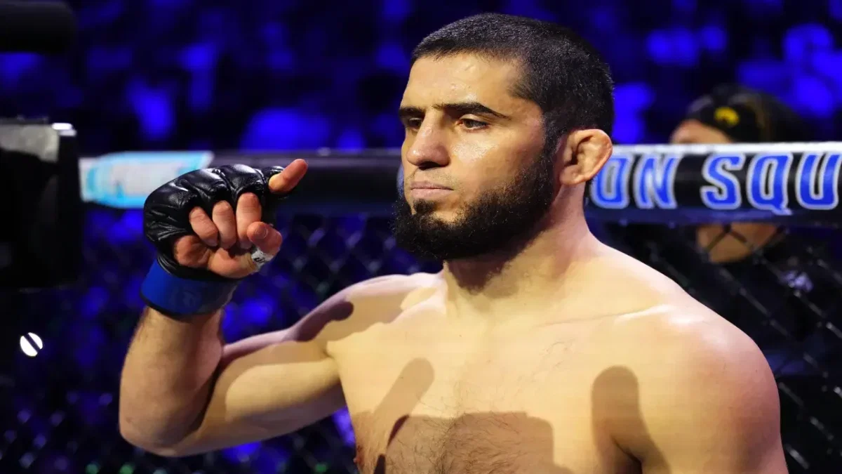 Joe Rogan Thinks Islam Makhachev Retires at UFC 330 to Set up Massive Vacant Title Fight 1 Islam Makhachev